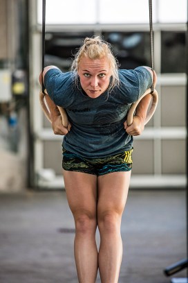 Vertikalt-close-up-1-Julie-Felt-2-2