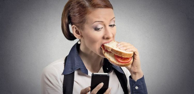 smartphone_eat_21