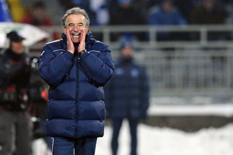 CAL12F12_2756495F1_2